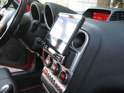 Εγκατάσταση 1Din Clarion οθόνης σε Alfa Romeo 157