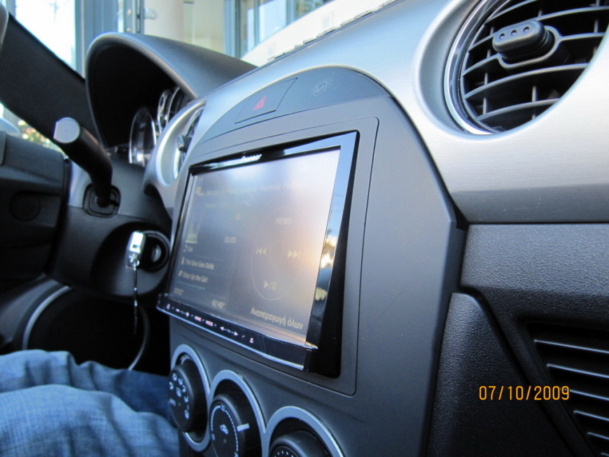 Εγκατάσταση οθόνης 2Din Pioneer σε Mazda MX5