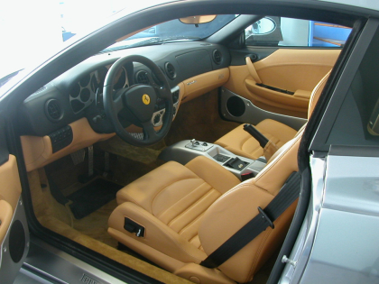 Εγκατάσταση GPS Tracker σε Ferrari 360 Modena