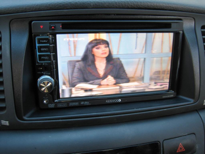 Εγκατάσταση οθόνης 2Din Kenwood σε Toyota Corolla