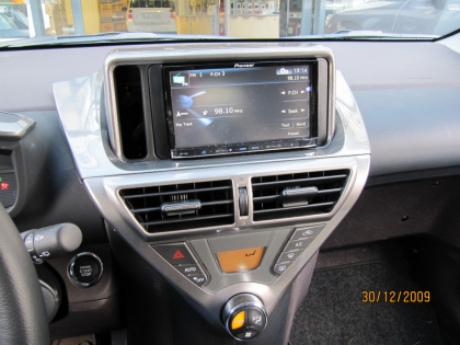 Εγκατάσταση 2Din Kenwood οθόνης σε Toyota IQ