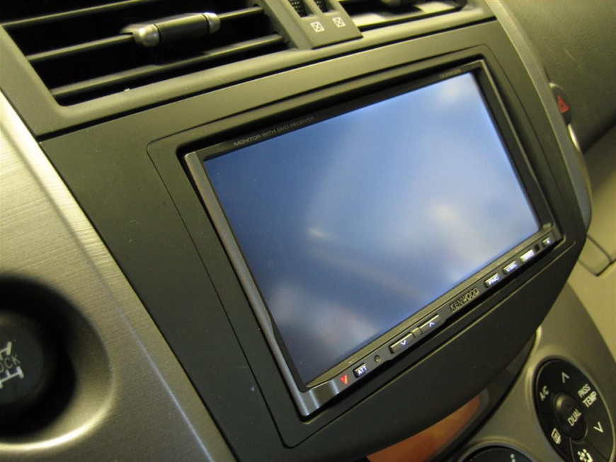 Εγκατάσταση οθόνης 2Din Kenwood σε Toyota Rav-4 του 2006