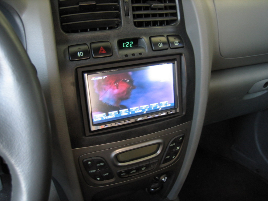 Εγκατάσταση οθόνης 2Din Kenwood σε Hyundai Santa-Fe