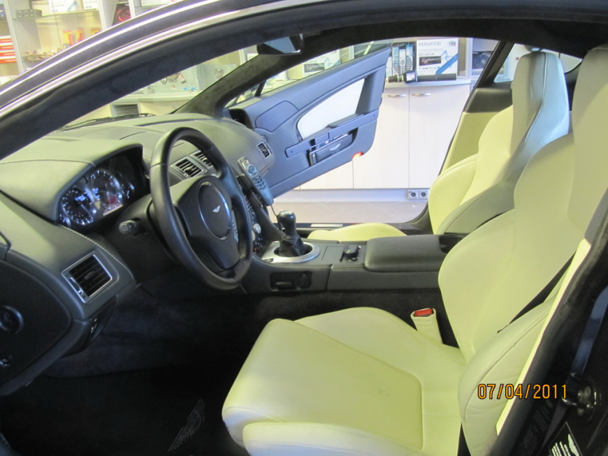 Εγκατάσταση Laser Jammer Blinder σε Aston Martin DB9