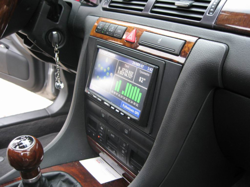Εγκατάσταση οθόνης 2Din Kenwood σε Audi Allroad