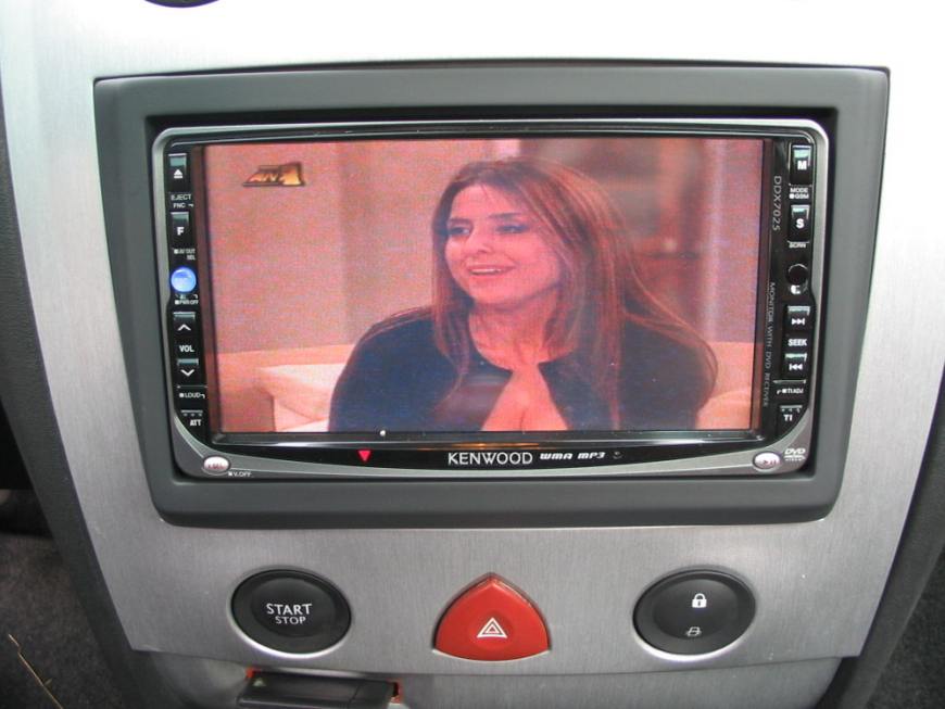 Εγκατάσταση οθόνης 2Din Kenwood σε Renault Megane cabrio