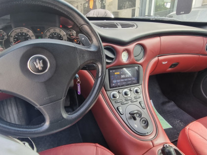 Αναβάθμιση Maserati 4200 GT: Εγκατάσταση Οθόνης Multimedia 7'' με Apple CarPlay & Android Auto