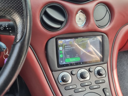 Αναβάθμιση Maserati 4200 GT: Εγκατάσταση Οθόνης Multimedia 7'' με Apple CarPlay & Android Auto