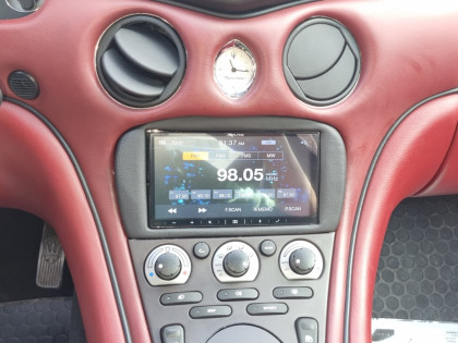 Αναβάθμιση Maserati 4200 GT: Εγκατάσταση Οθόνης Multimedia 7'' με Apple CarPlay & Android Auto