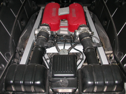 Εγκατάσταση GPS Tracker σε Ferrari 360 Modena