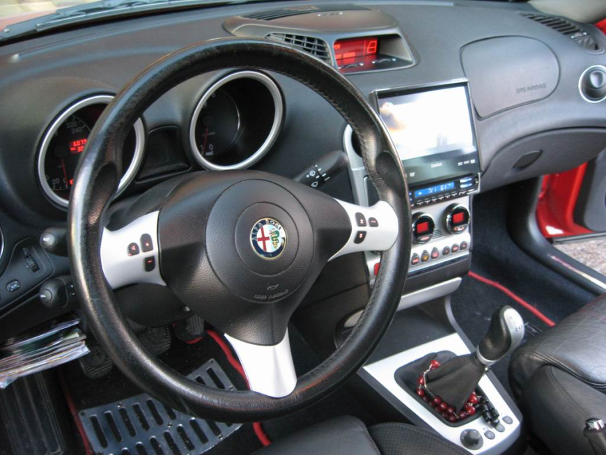 Εγκατάσταση 1Din Clarion οθόνης σε Alfa Romeo 157