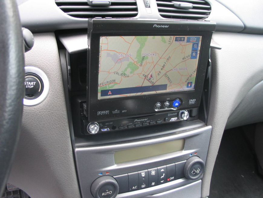 Εγκατάσταση οθόνης 1Din Pioneer σε Renault Laguna