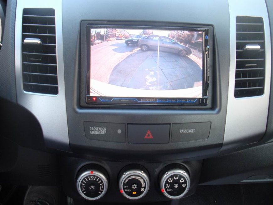 Εγκατάσταση οθόνης 2Din Kenwood σε Mitsubishi Outlander 2009