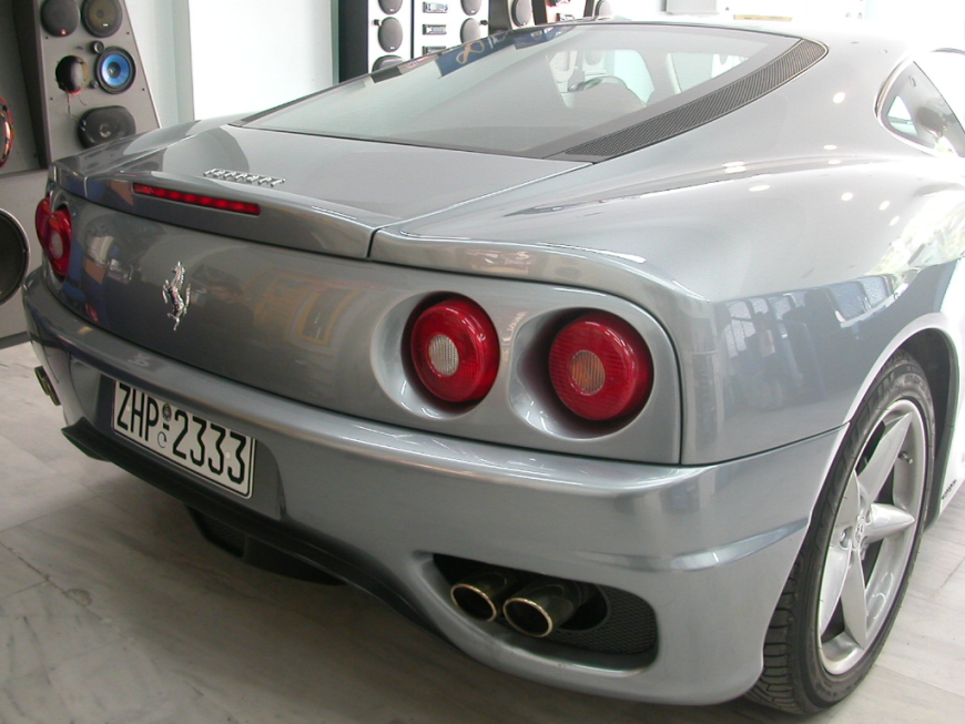 Εγκατάσταση GPS Tracker σε Ferrari 360 Modena