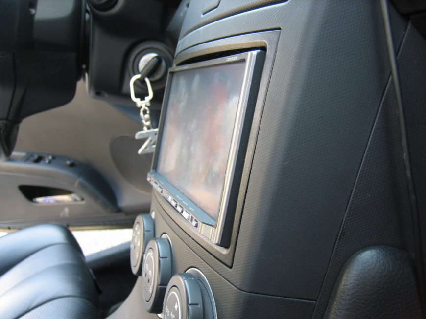 Εγκατάσταση οθόνης 2Din Kenwood σε Nissan 350 Z