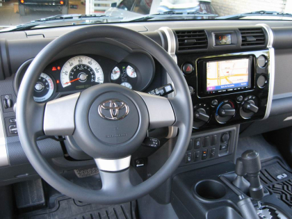 Εγκατάσταση οθόνης 2Din Kenwood σε Toyota FJ Cruiser