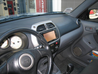 Εγκατάσταση οθόνης 2Din Pioneer σε Toyota Rav-4