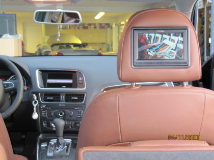 Εγκατάσταση οθονών Veba και κονσόλας PlayStation σε Audi Q5