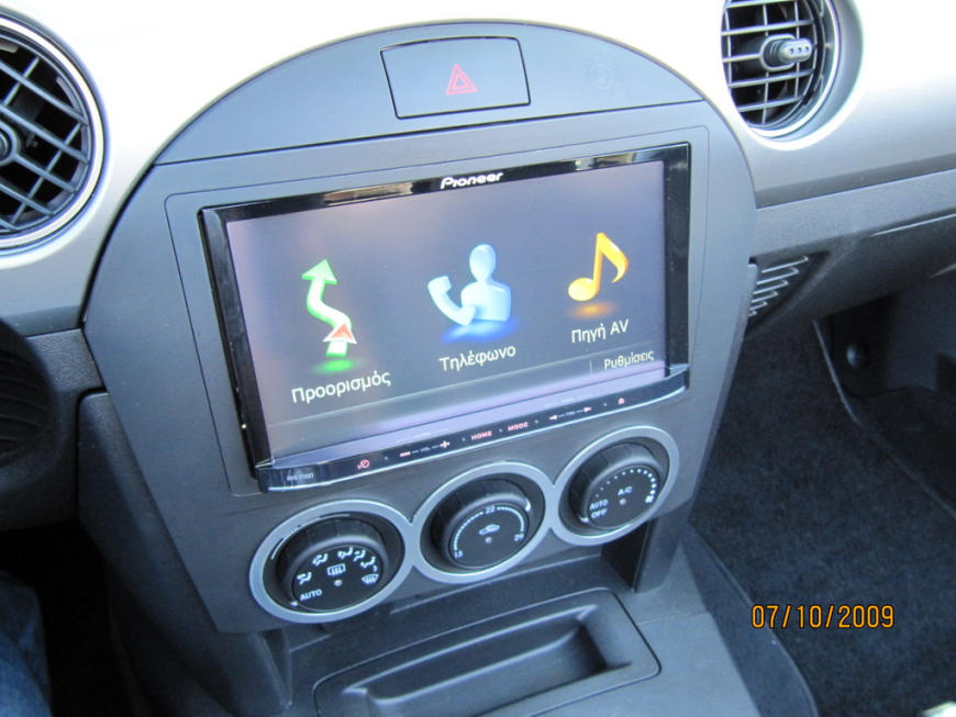 Εγκατάσταση οθόνης 2Din Pioneer σε Mazda MX5