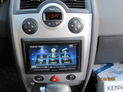 Εγκατάσταση οθόνης 2Din Kenwood σε Renault Megane