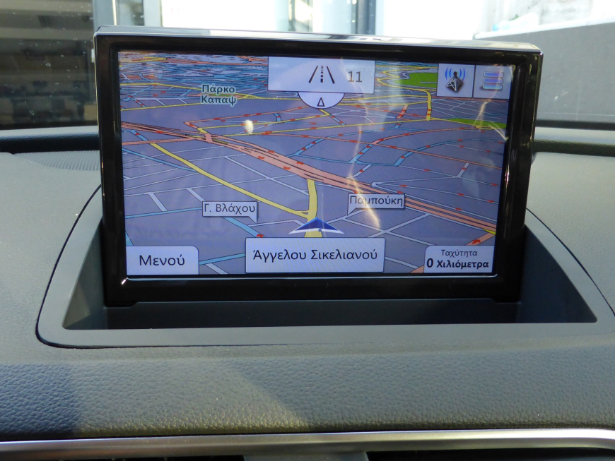 Εγκατάσταση νεου Android Car Cinema System σε Audi Q3