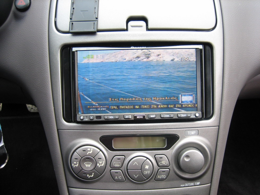 Εγκατάσταση οθόνης 2Din Pioneer σε Toyota Celica