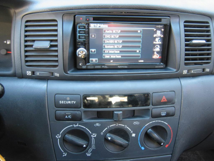 Εγκατάσταση οθόνης 2Din Kenwood σε Toyota Corolla