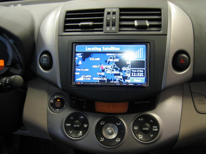 Εγκατάσταση οθόνης 2Din Kenwood σε Toyota Rav-4 του 2006