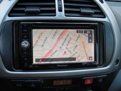 Εγκατάσταση οθόνης 2Din Pioneer σε Toyota Rav-4