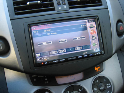 Εγκατάσταση οθόνης 2Din Kenwood σε Toyota Rav-4