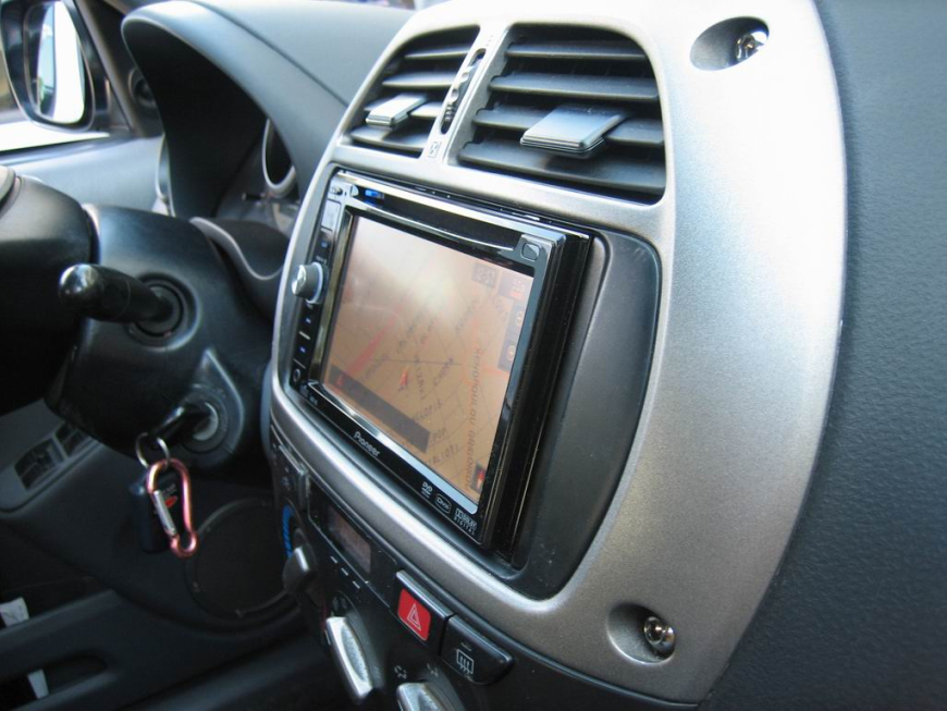 Εγκατάσταση οθόνης 2Din Pioneer σε Toyota Rav-4