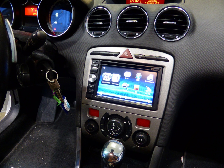 Eγκατάσταση οθόνης  2Din Digital IQ σε Peugeot 308 SW