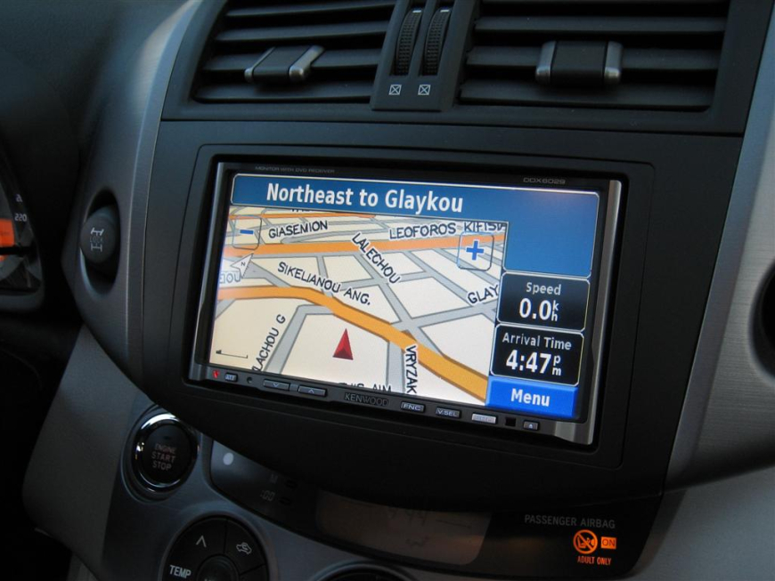 Εγκατάσταση οθόνης 2Din Kenwood σε Toyota Rav-4 του 2006