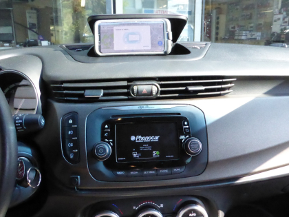 Εγκατάσταση TV Tuner, Mirrolink και Wi-Fi σε Alfa Romeo Giulietta