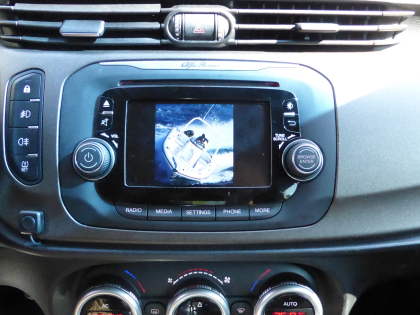 Εγκατάσταση TV Tuner, Mirrolink και Wi-Fi σε Alfa Romeo Giulietta
