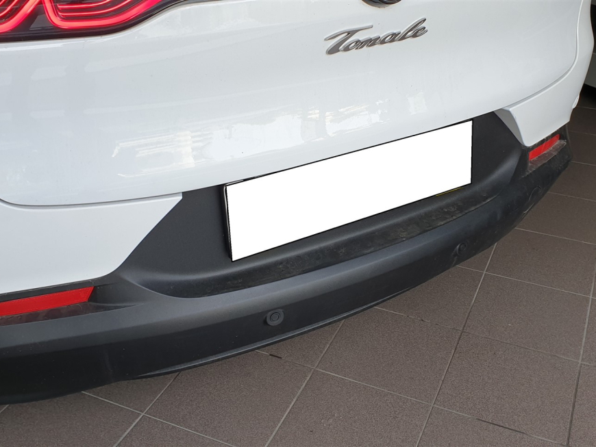 Εγκατάσταση αισθητήρων παρκαρίσματος- κάμερας οπισθοπορείας και εμπροσθοπορείας σε Alfa Romeo Tonale