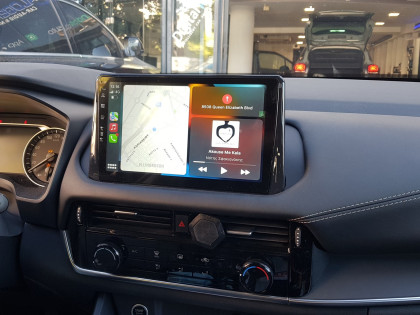 Εγκατάσταση οθόνης της Digital IQ με Wireless Apple Car Play/Android Auto σε Nissan Qashqai του 2022