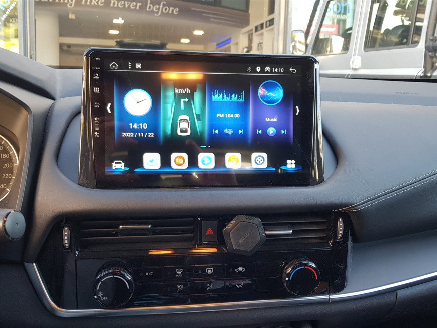 Εγκατάσταση οθόνης της Digital IQ με Wireless Apple Car Play/Android Auto σε Nissan Qashqai του 2022