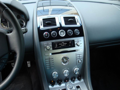 Εγκατάσταση Laser Jammer Blinder σε Aston Martin Vantage DBS Volante (MX25)