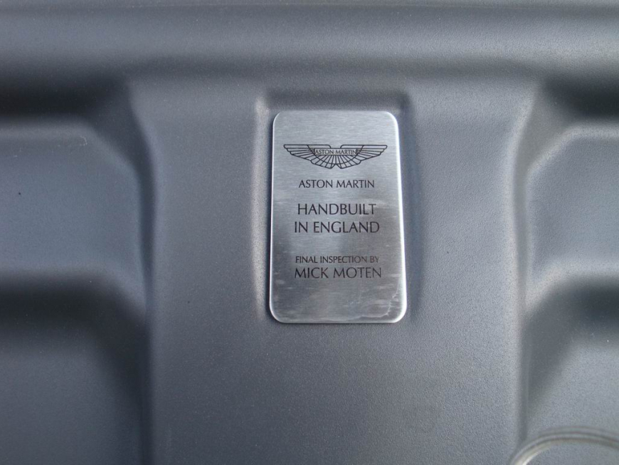 Εγκατάσταση Laser Jammer Blinder σε Aston Martin Vantage DBS Volante (MX25)