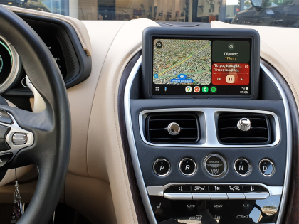 Εγκατάσταση Apple Car Play/Android Auto σε Aston Martin BD11
