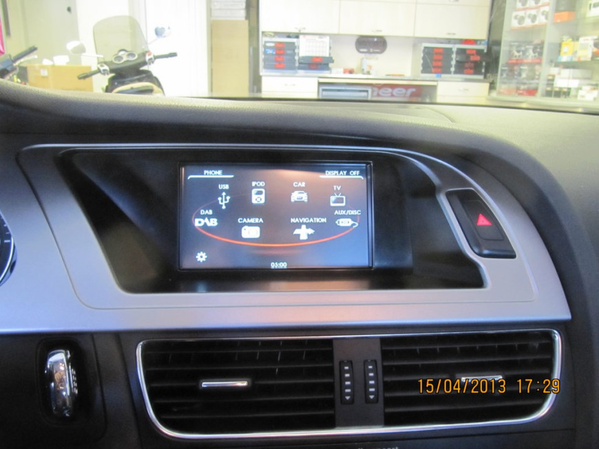 Εγκατάσταση νεου Car Cinema & Navigation System σε Audi Q5