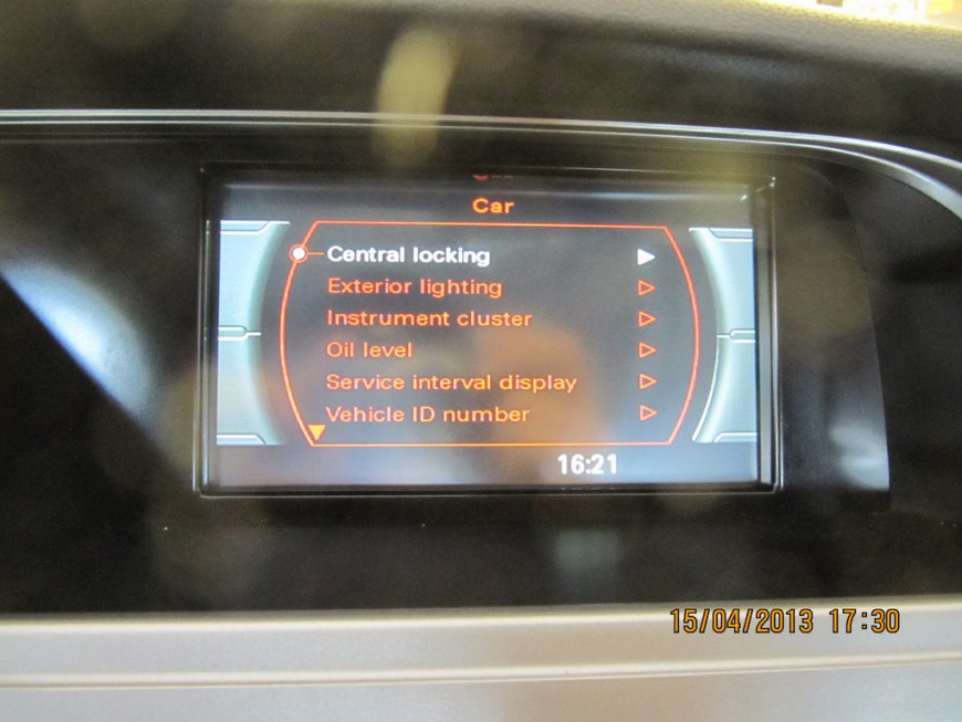 Εγκατάσταση νεου Car Cinema & Navigation System σε Audi Q5