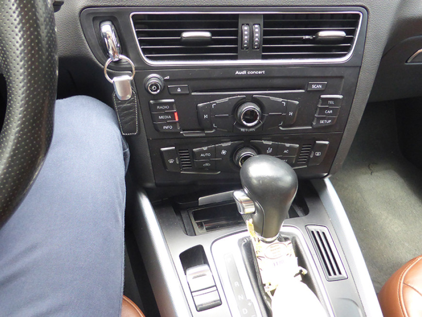 Εγκατάσταση νεου Multimedia & Navigation System σε Audi Q5