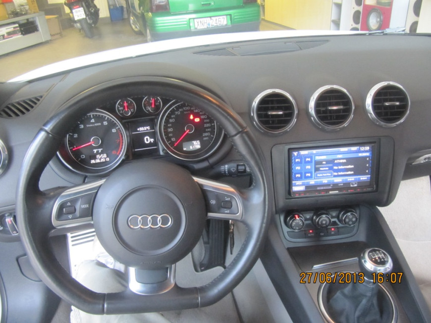 Εγκατάσταση οθόνης 2Din Kenwood σε Audi TT Cabrio του 2013