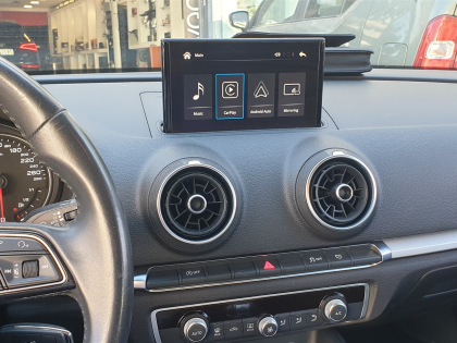  Αναβάθμιση εργοστασιακής οθόνης με Ασύρματο Wireless Apple CarPlay/Android Auto σε Audi A3 8V 