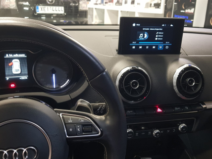  Αναβάθμιση εργοστασιακής οθόνης με Ασύρματο Wireless Apple CarPlay/Android Auto σε Audi S3 8V