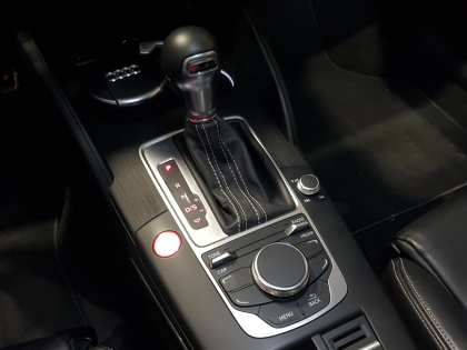  Αναβάθμιση εργοστασιακής οθόνης με Ασύρματο Wireless Apple CarPlay/Android Auto σε Audi S3 8V