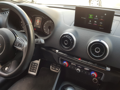  Αναβάθμιση εργοστασιακής οθόνης με Wireless Apple CarPlay/Android Auto σε Audi S3 8V