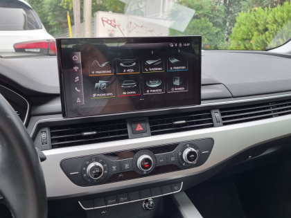 Εγκατάσταση κάμερας οπισθοπορείας σε Audi A4 B9 8W